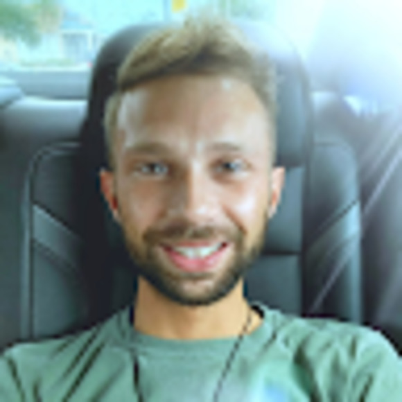 Meet your Posher, Dominic - Picture 1 of 1